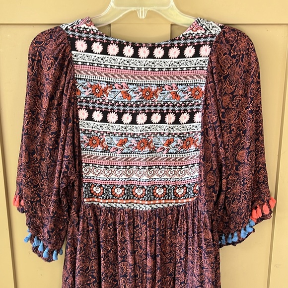 Umgee Bohemian Peasant Tassel Mixed Print Yoke Collar Tunic Top Sz S - Picture 8 of 8